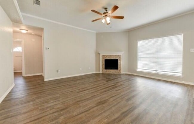 Building Photo - AVAILABLE SOON (SECTION 8 ACCEPTED)