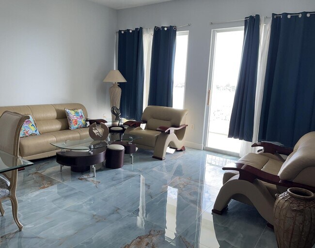 Foto del edificio - 806 E Windward Way