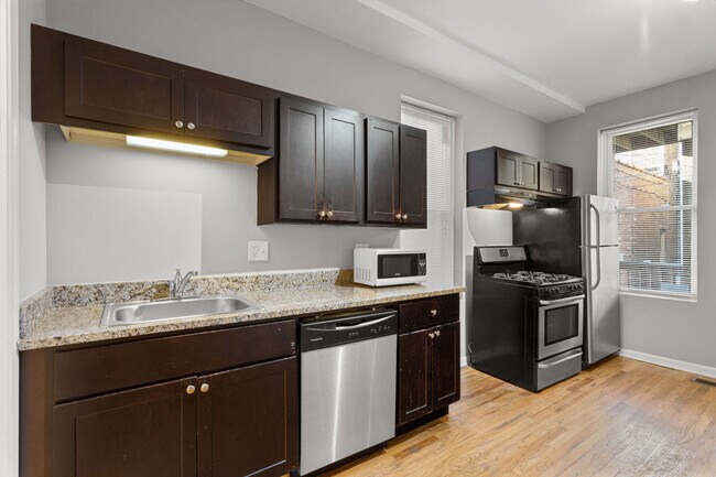 Foto del edificio - 1706 W 17th St