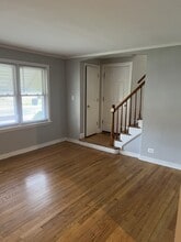 Building Photo - 9819 S Clyde Ave