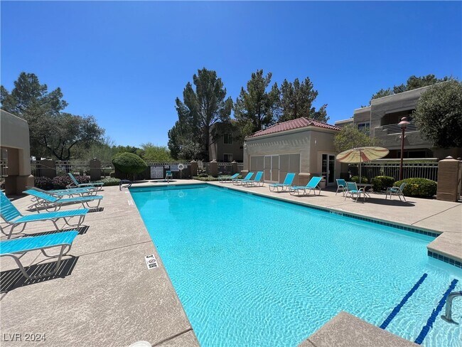 Foto del edificio - 1901 Rio Canyon Ct