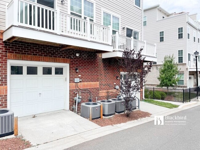 Photo - 9616 Wesbourne Dr Townhome