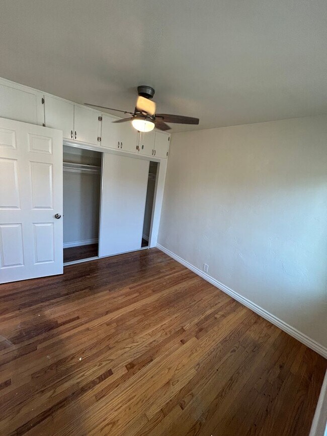 Foto del edificio - Bankers Hill One Bedroom