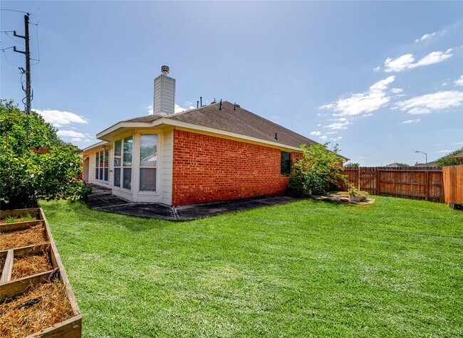 Building Photo - 7007 Sierra Night Dr