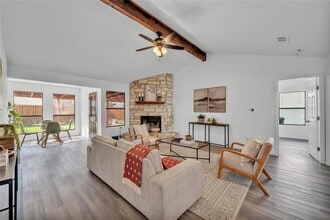 Building Photo - 1800 Tamra Ct