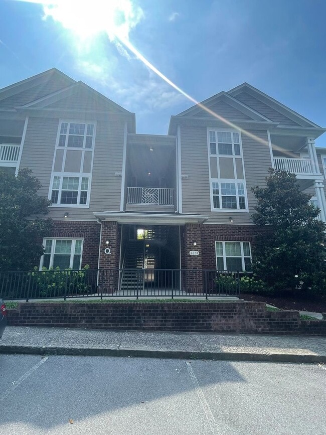 Building Photo - 8605 Peckham Ln