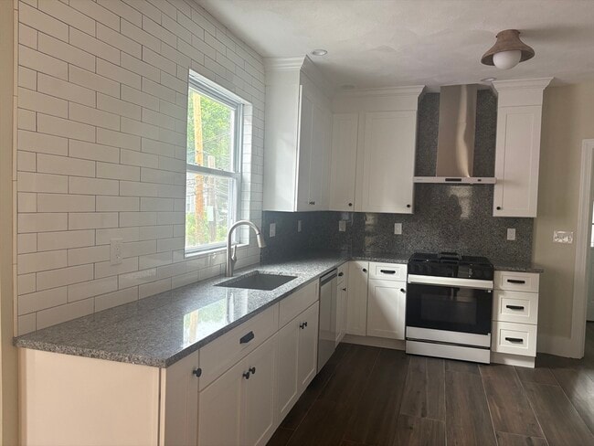 Foto del edificio - 14 Fairview St