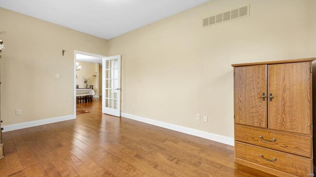 Foto del edificio - 303 Gateview Dr