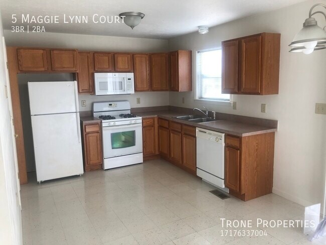 Building Photo - 5 Maggie Lynn Court