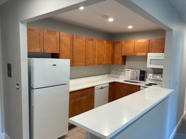Foto del edificio - 445 Pleasant St
