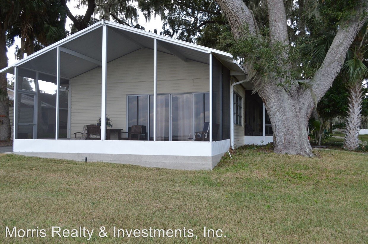 Primary Photo - 5723 E Harbor Dr