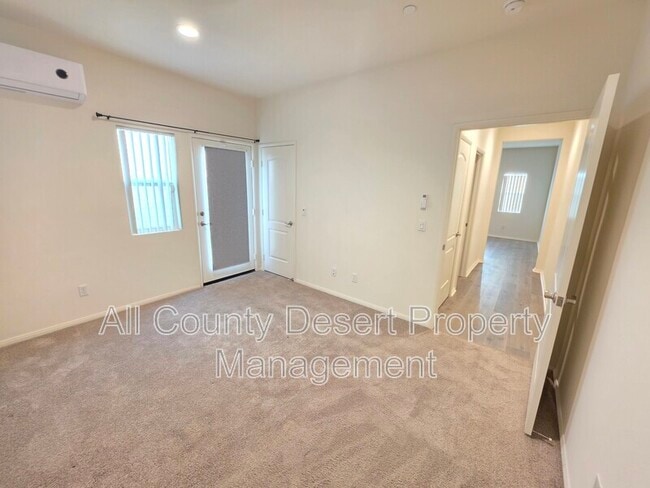Building Photo - 44430 Beringer Dr
