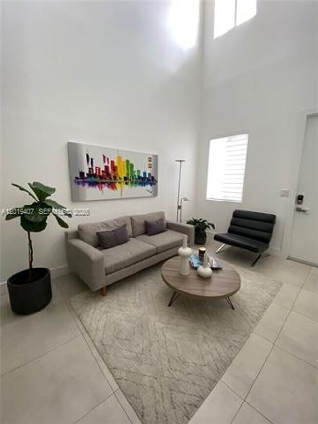 Foto del edificio - 10241 NW 71st Terrace