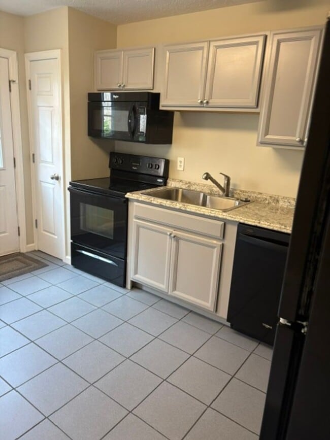 Photo - 218 S. Magnolia Street House