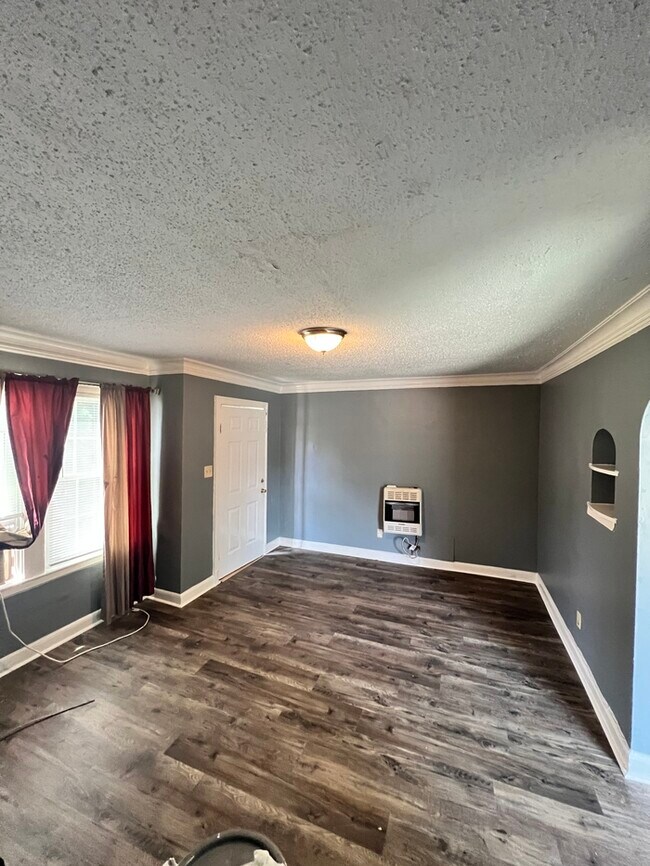 Building Photo - Great Rental Home
