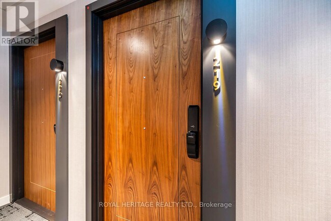 Building Photo - 201 Brock St S