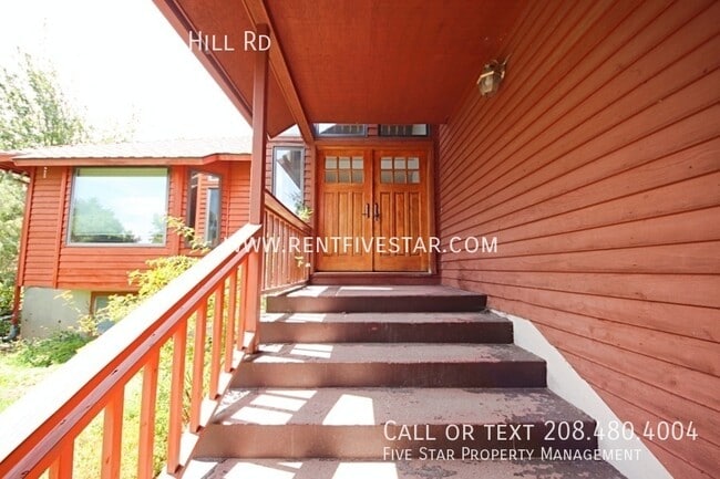 Building Photo - 1615 Juniper Hill Rd