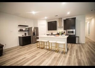 Building Photo - 12317 Brandenburg Gate Rd