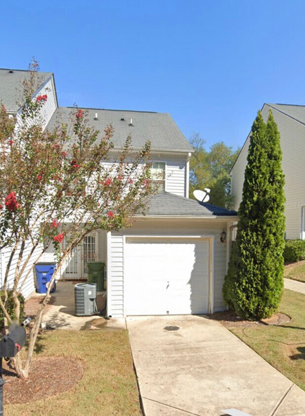Building Photo - 3515 Parc Cir SW