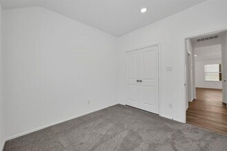 Building Photo - 23705 Pagliano Ct