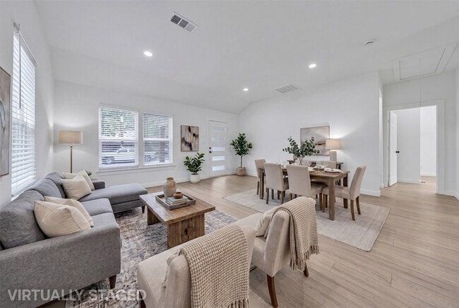 Foto del edificio - 601 Pearson Ave