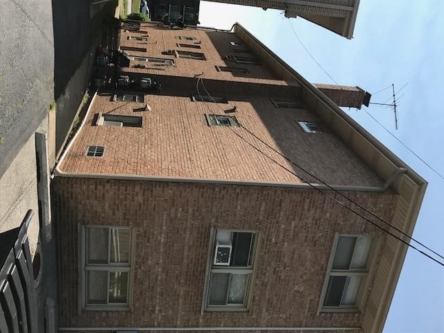 Building Photo - 9801 S Pulaski Rd