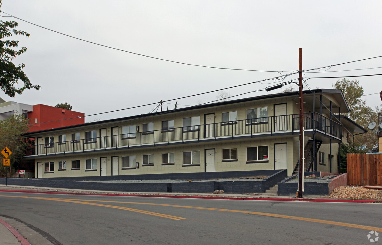 Primary Photo - University Terrace Apartments