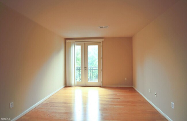 Foto del edificio - 2 br, 2 bath House - 740 Walker Square Uni...