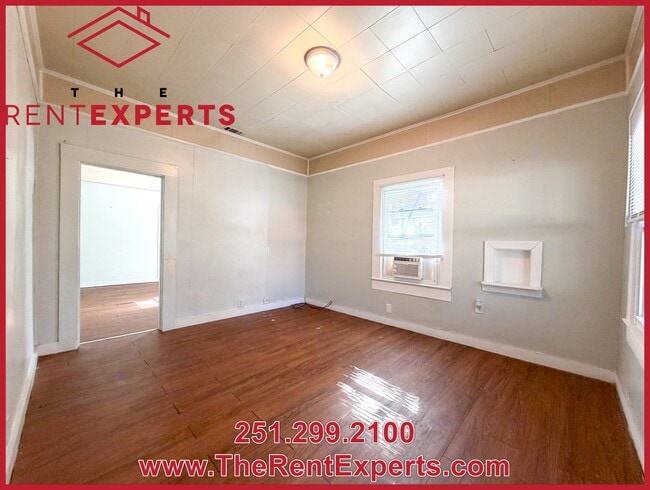 Building Photo - 156 Hemley Ave