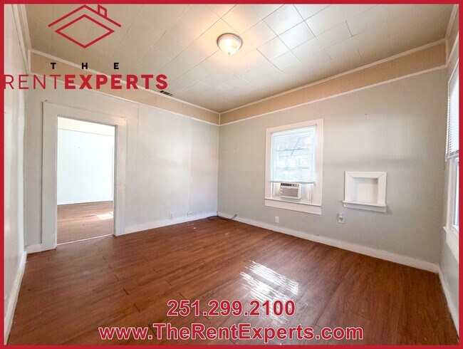 Foto del edificio - 156 Hemley Ave