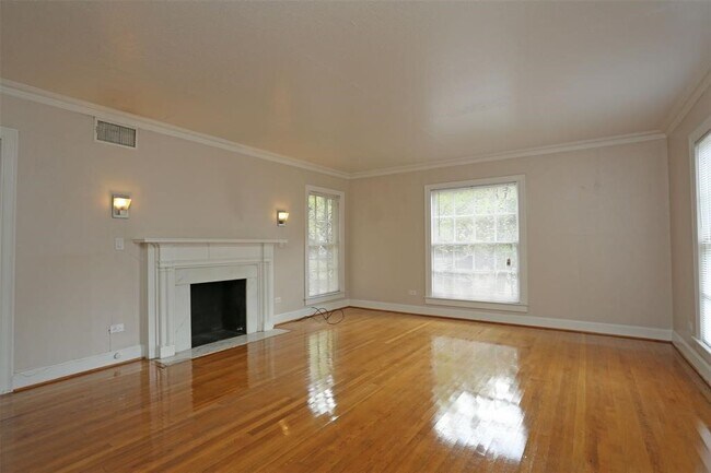 Foto del edificio - 5625 Jackson St