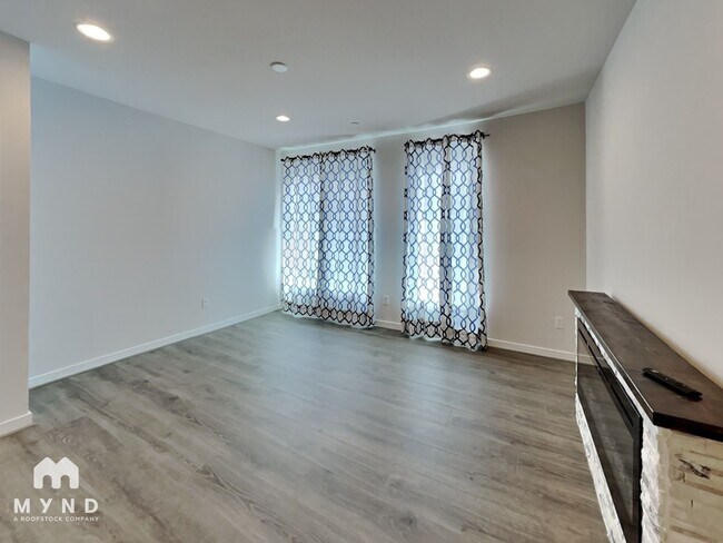 Foto del edificio - 10944 NE 189th St