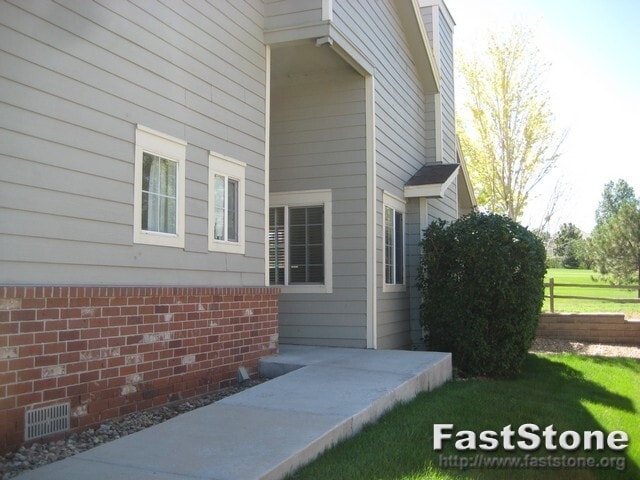 Foto del edificio - 2 bedroom Ranch townhome backing to Thornc...