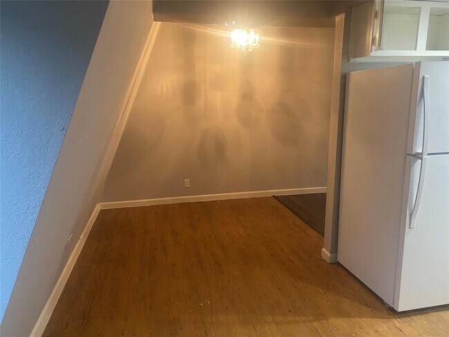 Foto del edificio - 1308 Cordell St