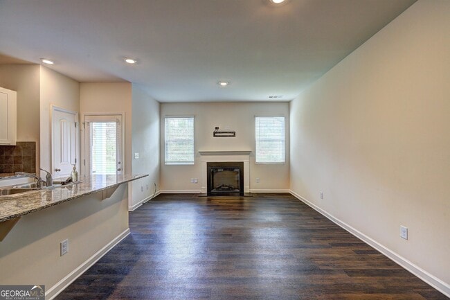 Foto del edificio - 69 Chastain Cir