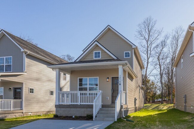 Foto del edificio - 1 Year of FREE Alarm Monitoring! 3 Bedroom with 2 Baths!