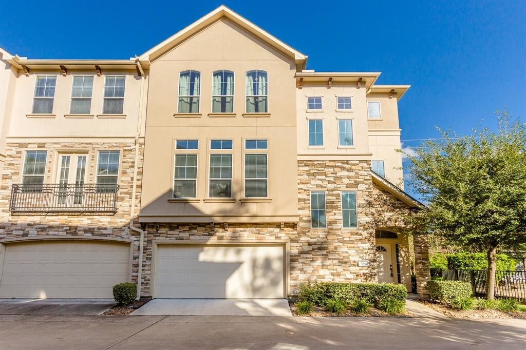 Primary Photo - 1306 Bobbitt Pl Ln