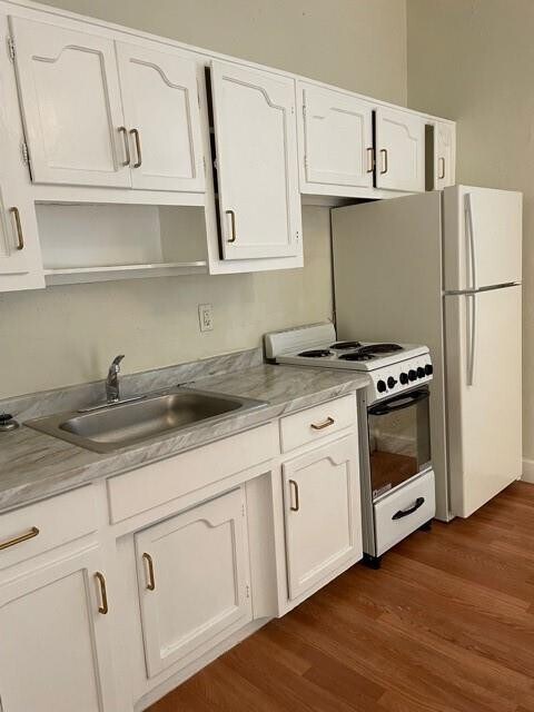 Foto del edificio - 105 NE 16th Ter