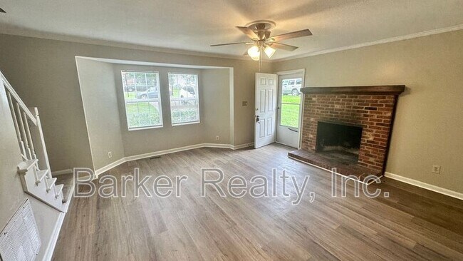 Building Photo - 4609-A Lavista Court