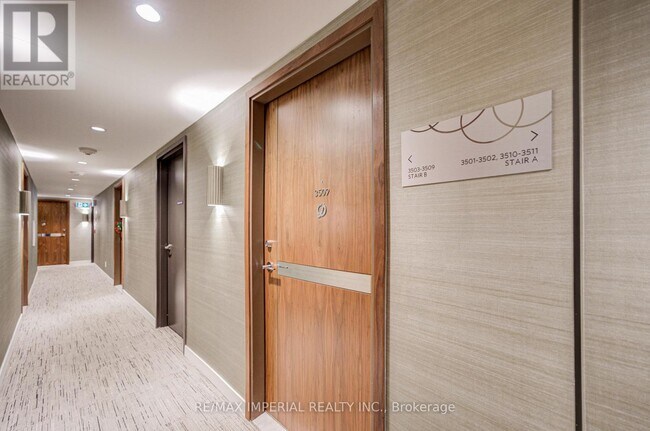 Building Photo - 38 Widmer St