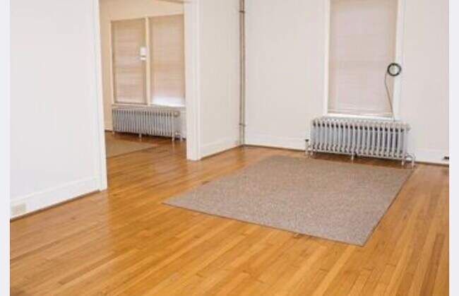 Living room to Dining room - 151 Meadow St