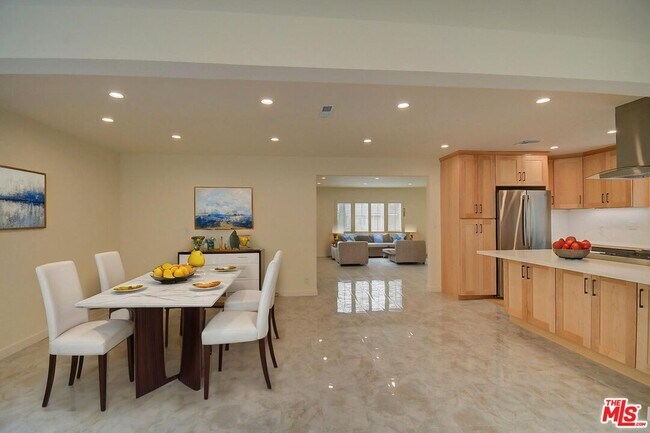 Building Photo - 8310 Pershing Dr