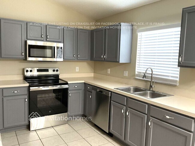 Foto del edificio - 12326 Cedarfield Dr