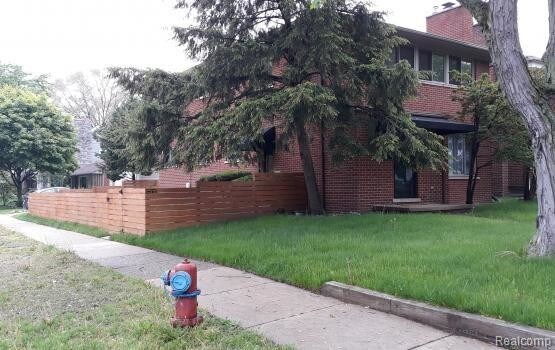 Primary Photo - 422 Catalpa Dr