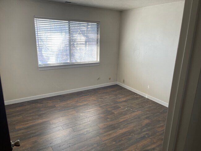 Building Photo - 1786 S 600 E