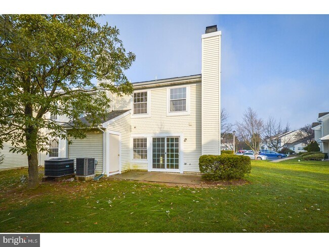 Building Photo - 7000 Colonial Ct
