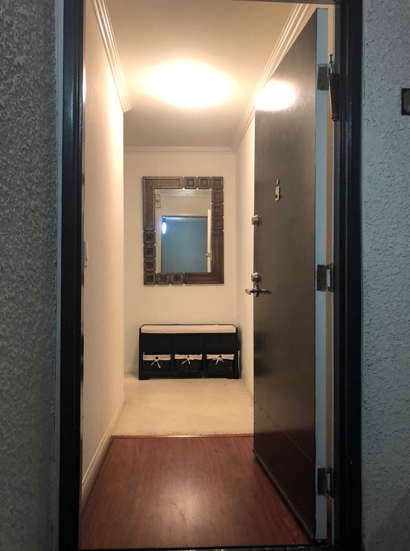 Foto del edificio - 21400 Burbank Blvd
