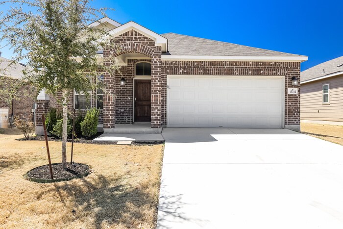 Foto principal - 13312 Canyon Mdw