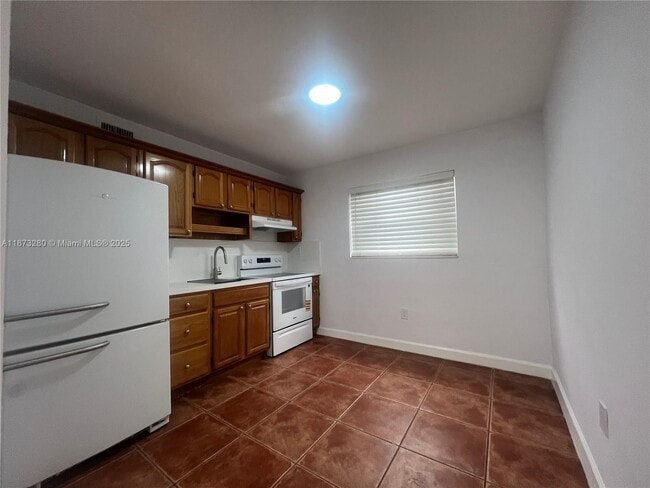 Foto del edificio - 1651 SW 2nd St