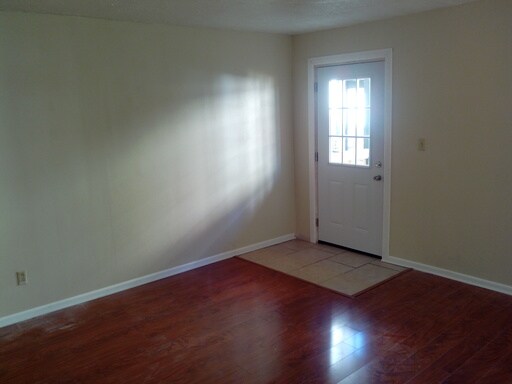 Building Photo - 230 Hal Muldrow Dr